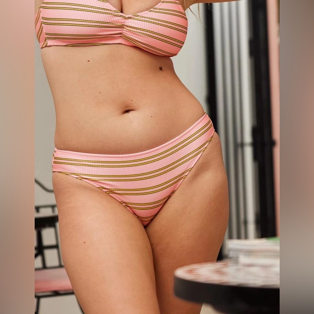 Aerie Beach Babe Shine Rib Voop Top and Bottom Bikini Set in Pink Yellow, M/L - Picture 2 of 13